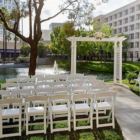 Costa Mesa Marriott Hotel Exterior photo